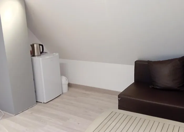 Chez Particulier בית אירוח